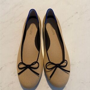 NWOT Rothy's Tan Ballet Flats Size 8.5